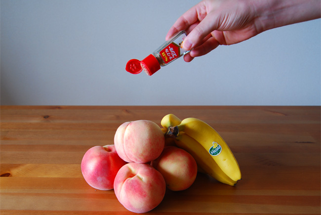 pepper and fruit peach banana